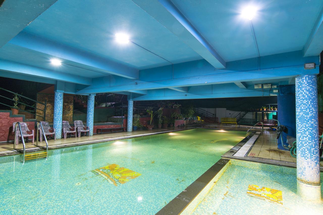 Haritagiri Hotel Kalpetta Exterior photo