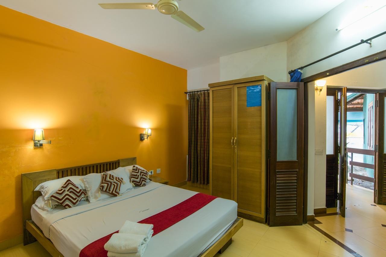 Haritagiri Hotel Kalpetta Exterior photo
